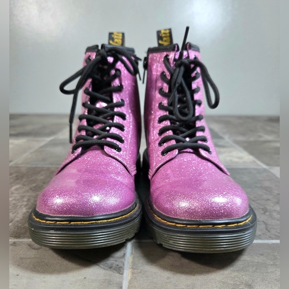 DR. MARTENS 1460 GLITTER J BOOTS. - Picture 5 of 10